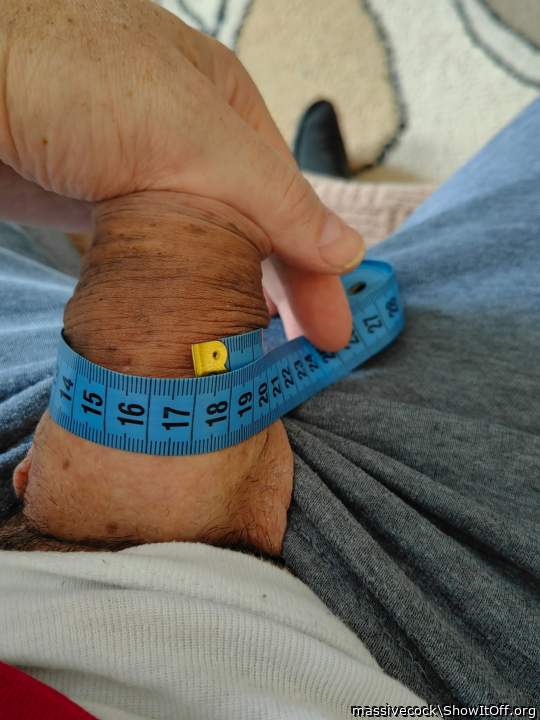 Photo of a middle leg from massivecock