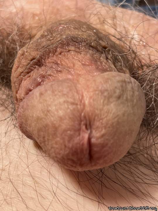 That delicious sexy dick makes my mouth water!!   