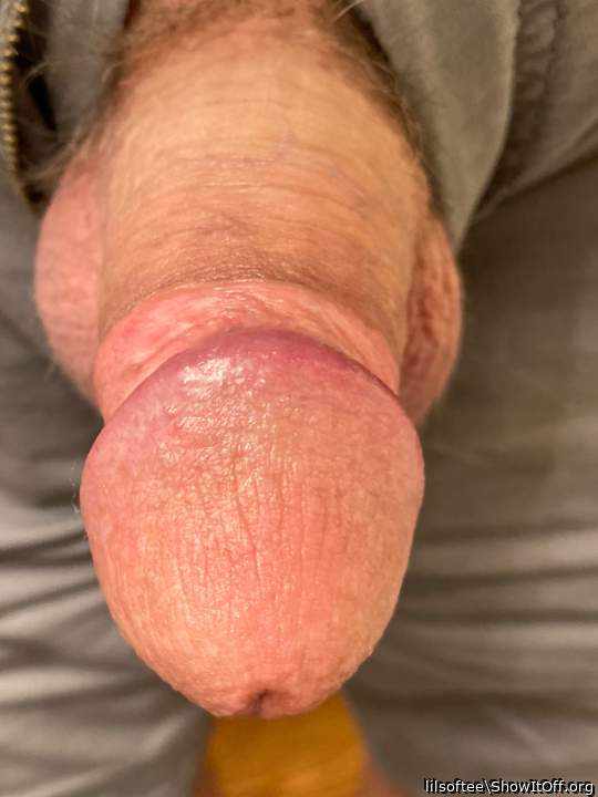 Beautiful sexy in my face shot...you look delicious!!
