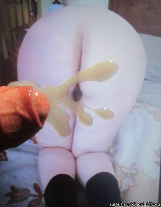 love hot cum on a married womens ass  