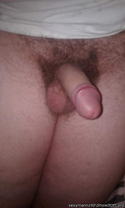 Photo of a middle leg from Sexymannz90