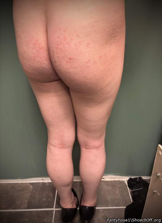 Spread your ass
