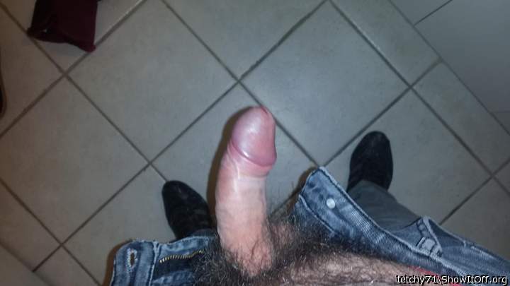 Photo of a hot dog from tetchy71
