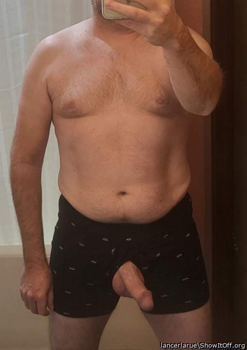 Photo of a boner from lancerlarue