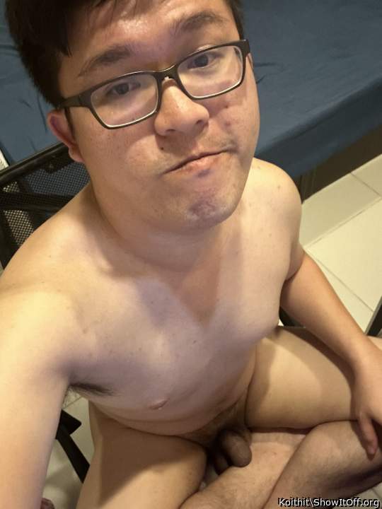 Me and my pathetic small clit