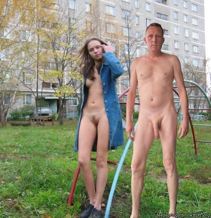 Coool hanging hawg and coolmpussy cut mmmm nice shave of you