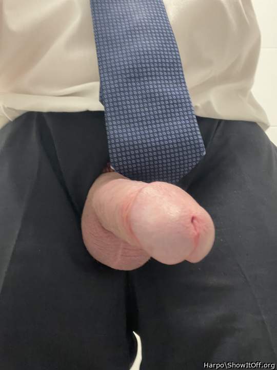 Photo of a short leg from Harpo
