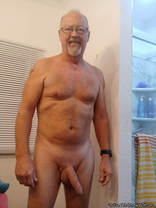    Nice cock! please add me for your friend, thank you.