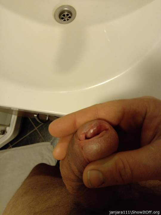 mhhh nice piss hole    
