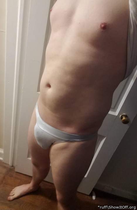 Very hot in tight whites......&#128536;&#128536;&#128536;