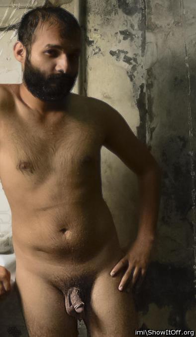 he has a hard long dick......really a gud man ..... lovly n 