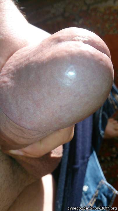 Photo of a phallus from aysegozde