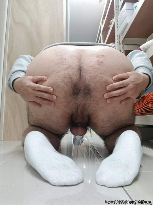 Nice! Spread open your mancunt hole!