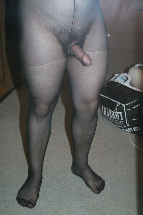 Adult image from nylonlover