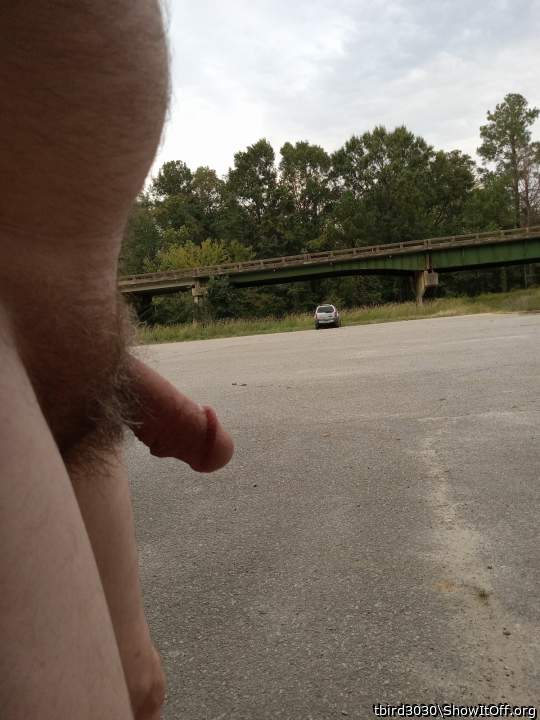 LOVE TO SUCK THAT