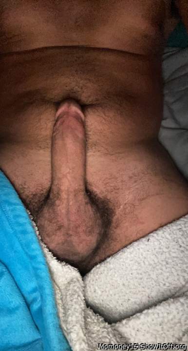 Chillin in bed