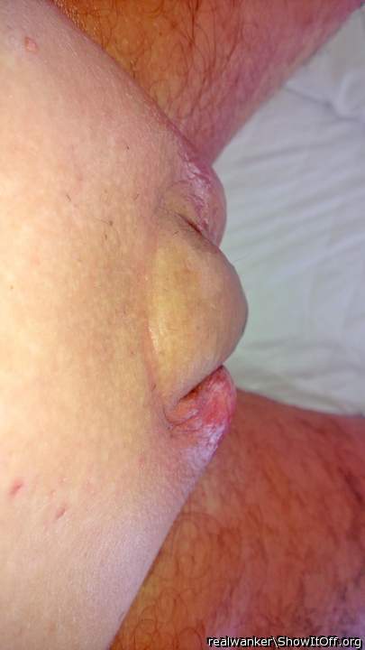 Photo of a third leg from realwanker
