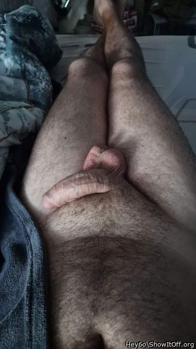 Photo of a stiffie from Hey6o