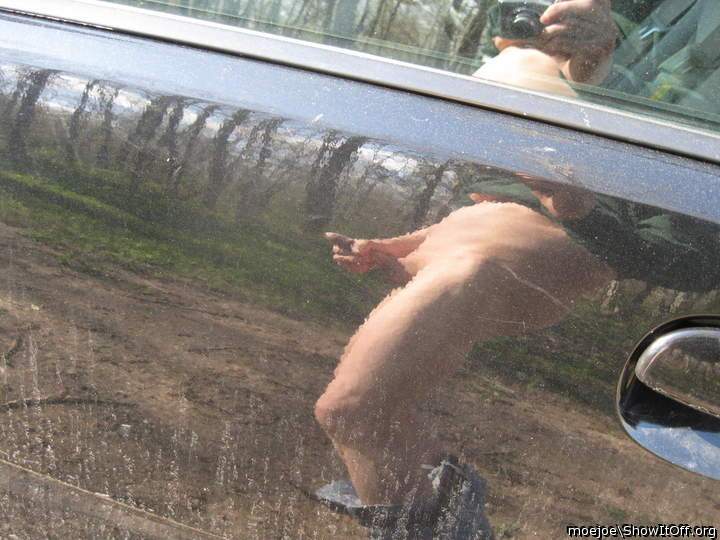 Woods jack reflection on side of car.....