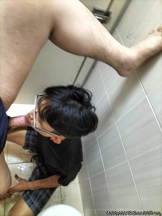 Toilet suck1