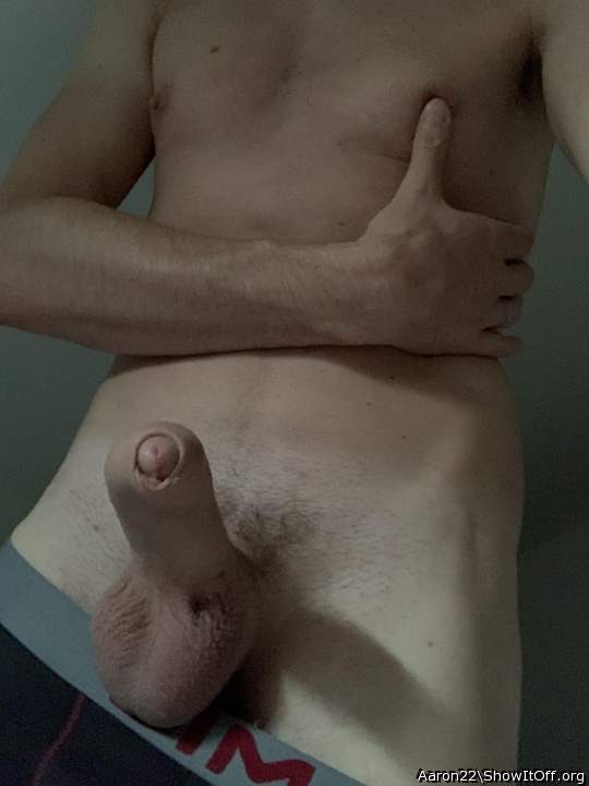 Love to get ploughed by this big boy.  