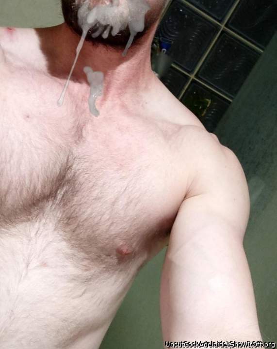 Mmmm wish one (or a few) of you would cum on me like this but way more