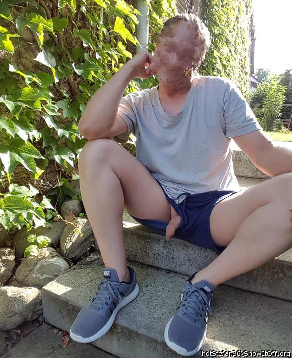   Dir hngt da was aus der Hose !!!!!