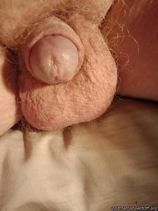 Hooded balls