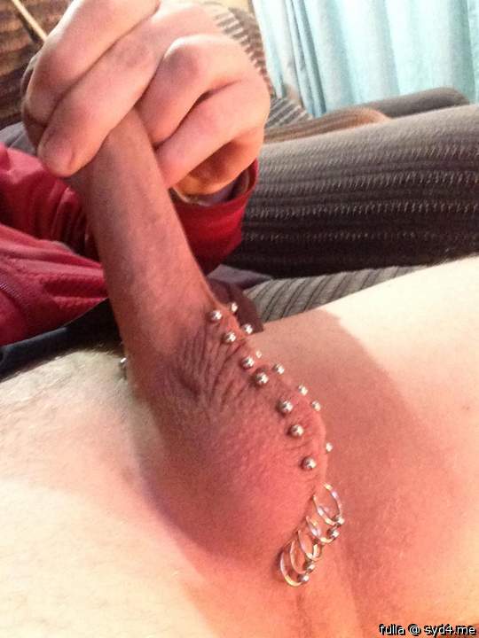 Scrotal ladder