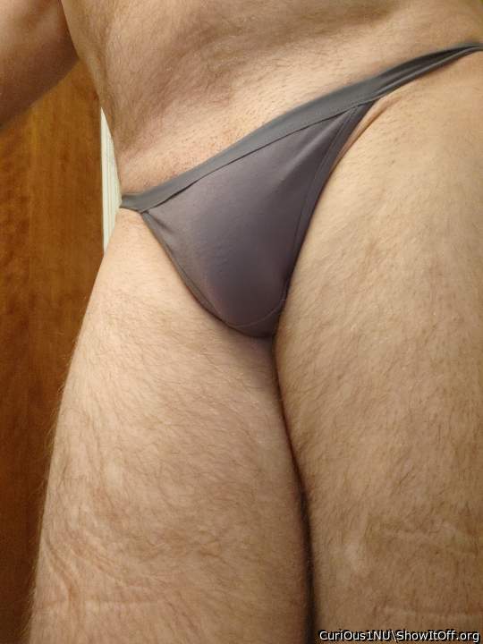 I like to look tiny