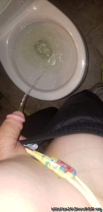 Peeing dadddyy hold onn!