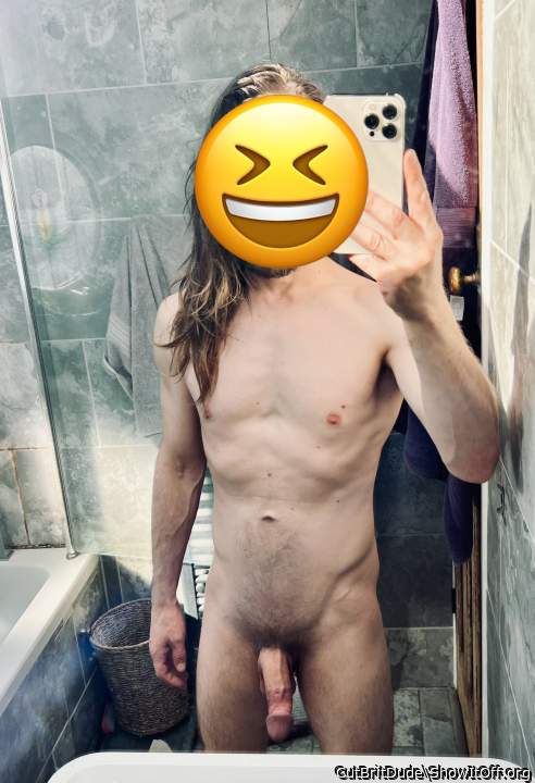 Your Long Hair looks fantastic, Girls like that