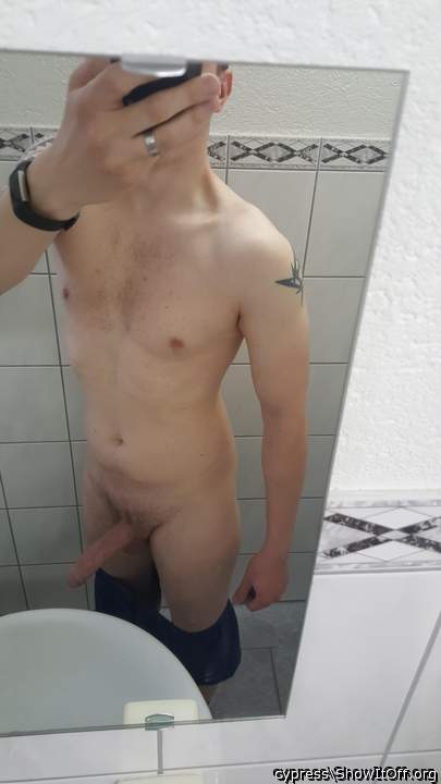Damn! I want to suck your cock!