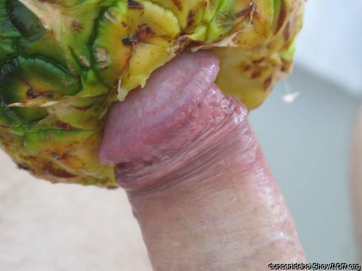 Another pineapple pic