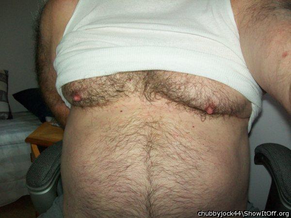 Photo of a middle leg from chubbyjock44