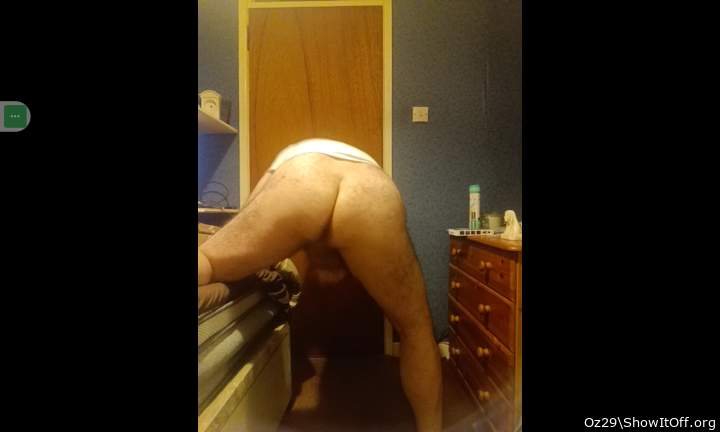 Photo of Man's Ass from Oz29