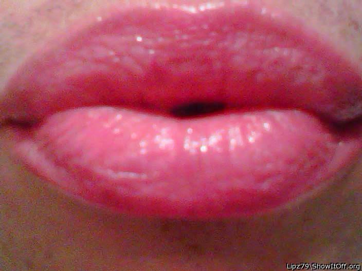 Quite a set of lips 