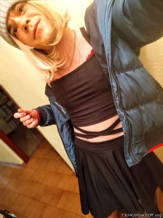 Photo of a pecker from T3cl4