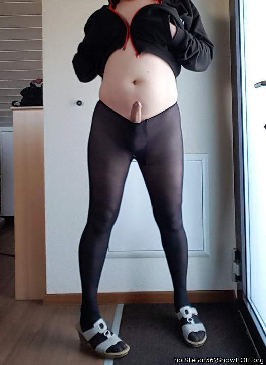 ich finde schwarze nylons total geil 