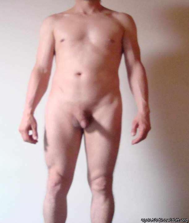nice bod, nice testicles   