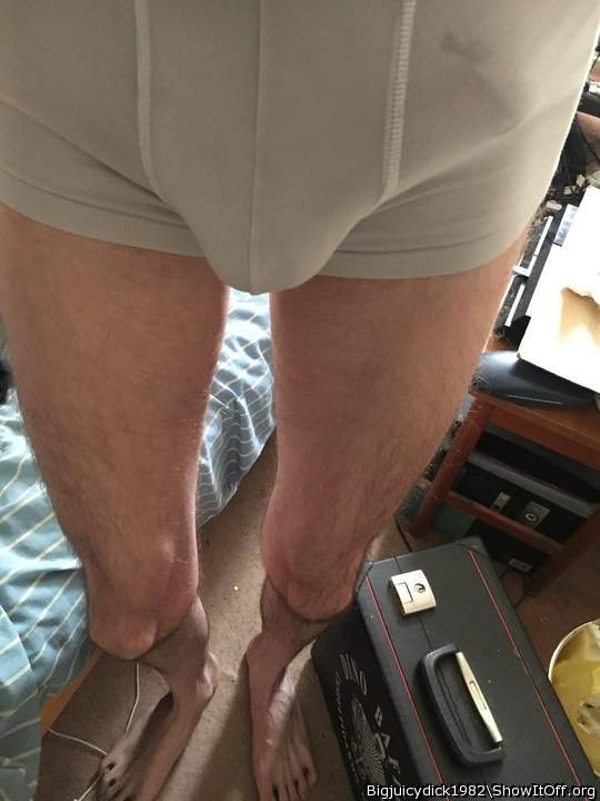 Very hot UNDERWEAR bulge!   