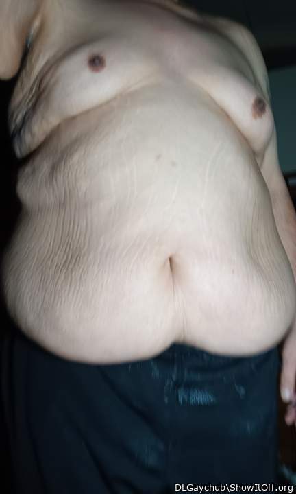:gasp: the hair removal cream  actually worked ?!? (Not 100% cause I got scared)