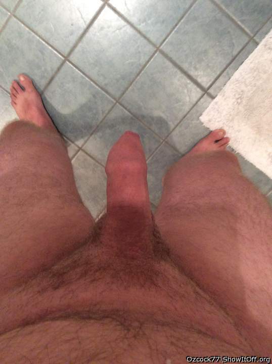 Australian uncut. Who wants to wank me off
