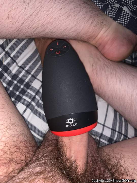 Hands free cock vibrator