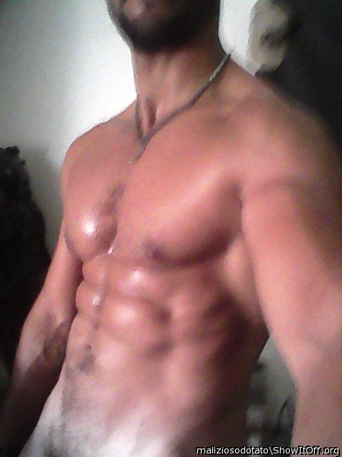    
Damn I would lick u up all over sexy!!!!