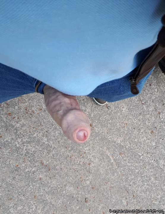 Feeling horny so had to pull over.