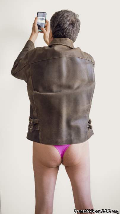 I love a man in pink panties, I also wear them  