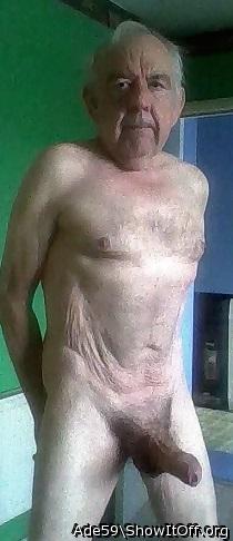 Such a sexy, big dicked daddy!