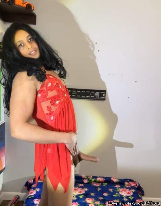 mmmmm very sexy girl!  