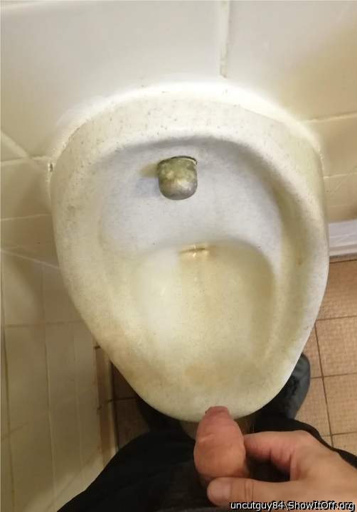 me peeing in a urinal